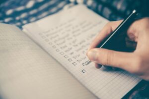 Read more about the article Hva skjer i hjernen din når du slutter å multitaske